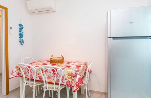 Rosignano Solvay Apartment | Cosy apartment for 6 people with WIFI, A/C, TV, balcony and parking