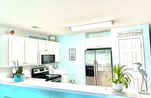 Pawleys Island Cabin | It's all about the view! 2 Bedroom, 2 bath True Blue