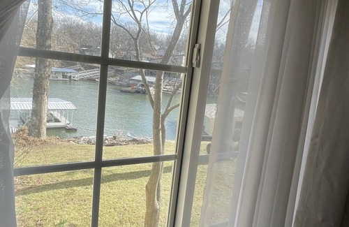 Afton House | It's all about the views, the dock and that location!