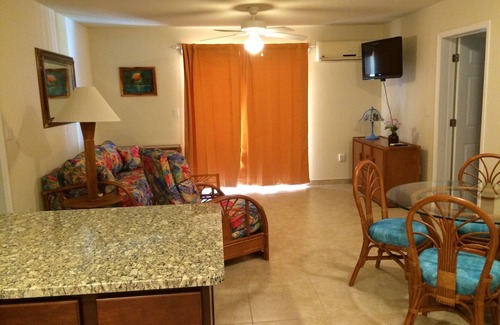 West End Condo | It's time to take a break and escape to your own Private Paradise!