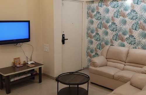 Viman Nagar Apartment | It takes 10 minutes to go to Pune Airport from here.