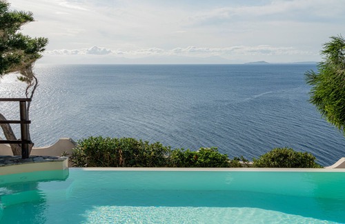 Torre delle Stelle Villa | Villa Myra: open window over blue sea and incredible sunsets