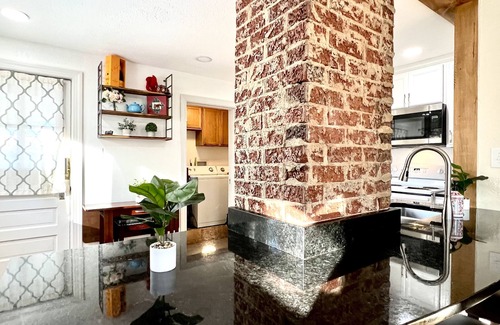Englewood House | Italian Cottage; A part of the Uptown Collective