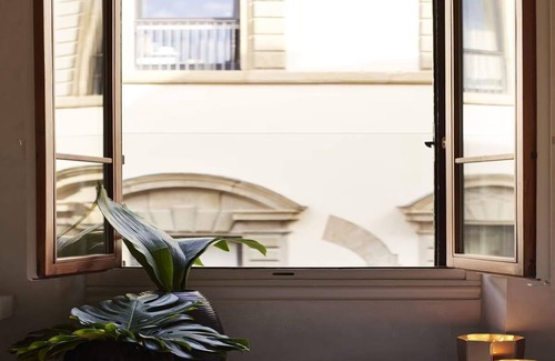 Duomo Apartment | ITALIAN LUXURY WITH TOP OF THE LINE AMENITIES IN THE PERFECT SETTING OF DUOMO