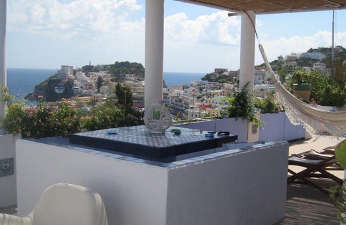 Ponza Villa | ITALY - PONZA Villa with large equipped terrace. Stunning views of the sea