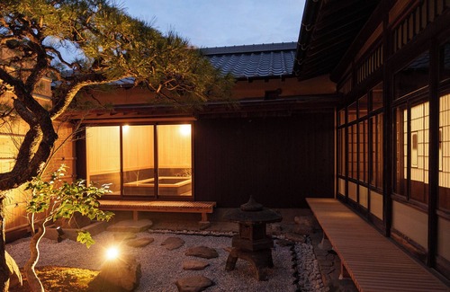 Itoshima House | Itoshima Fukae Old Private House Inn Renovated from an old private house more than 100 years old.