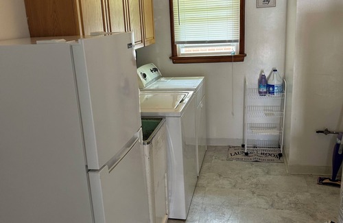 Richmond Heights House | Its Football season bring your family out for a comfortable at home experience!