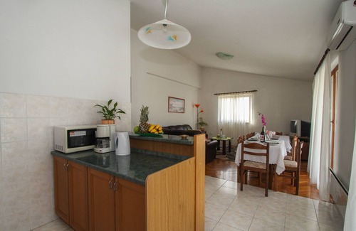 Kastela Apartment | IVAN 1 with 5 bedrooms and 4 bathrooms, for up to 11 persons in Kaštela
