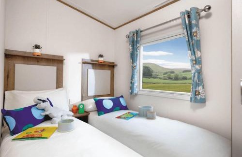 Dunbar House | Ivy Caravan 2 at Thurston Manor Leisure Park
