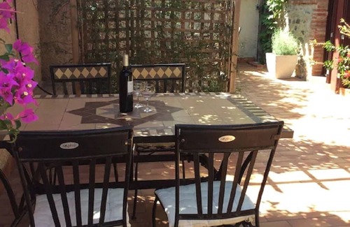 Espira de l'Agly Apartment | Ivy covered stone Mas part of an 18th century former convent.
