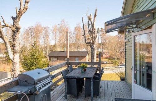 Uddevalla Municipality Villa | Jättemysig villa