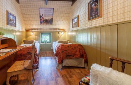 Hinneryd House | J A Ranch Bed & Breakfast
