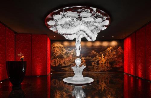 Lujiazui Hotel | J Hotel, Shanghai Tower - Above All Else, Overlooking the Bund