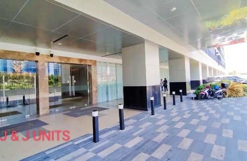 Barangay 76 Apartment | J & J UNIT 1 SMDC Shore 3 Residences Tower 1