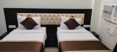 Kushinagar Hotel | J P PALACE