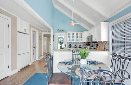 St. Simons Island House | J&R Island Retreat Renovated Home w/Low Rates!