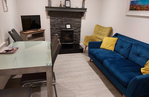 Stranorlar House | Jack's Place, 3-Bed House Donegal, Sleeps 5