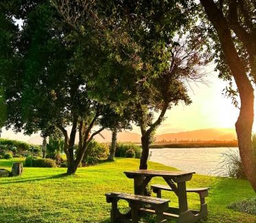 Grassy Park Cabin | Jacana Lodge Zeekoevlei