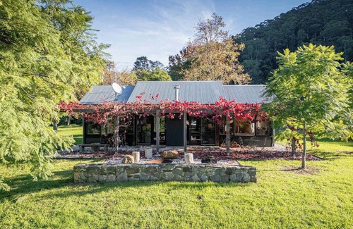 Barrengarry Villa | Jacaranda at Barranca - Luxury Villa