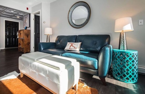Killington Apartment | Jack S'Bearo- AC, Pool, Mountain Views, Hiking, Gym