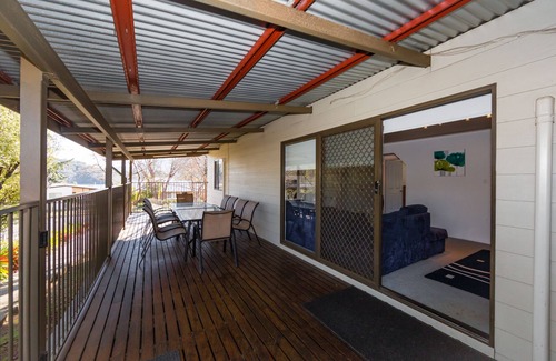 Talbingo House | Jack's Shack Talbingo