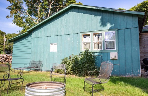 Grand Marais House | Jackie's Up North Retreat - Family Getaway - Unplug from it all to reconnect