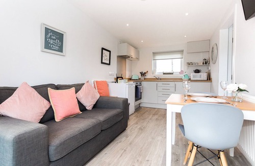 Gatehouse-of-Fleet Cottage | Jacks Hideaway - a pod that sleeps 2 guests in 1 bedroom