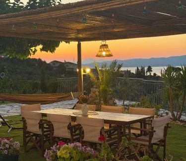 Oropos House | Jacob's Place Kalamos