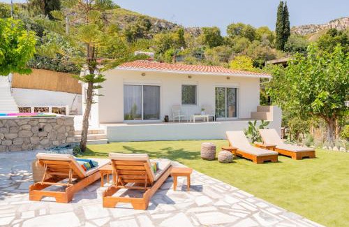 Oropos House | Jacob's Place Kalamos