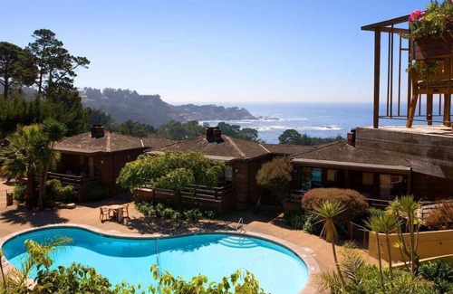 Carmel Highlands Villa | Jacuzzi and fireplace villa with ocean views of Point Lobos and dramatic sunsets
