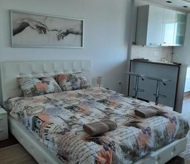 Subotica Apartment | Jacuzzi Lux Apartman