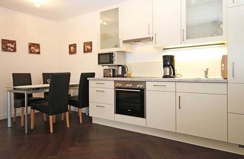 Hohen Niendorf Apartment | Jagdschloß zu Hohen Niendorf Fewo 2
