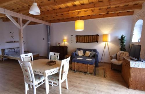Wydminy Apartment | Jagodowy Sad - apartament z dwoma ogródkami