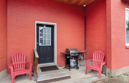 Ripley House | Jail Break Inn in Downtown Ripley