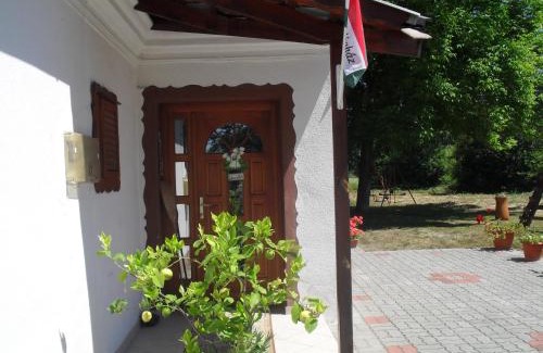 Csesztreg House | Jakuzzis,Szaunás,Kerkavendégház-Őrség-Csesztreg-Kerkaujfalu