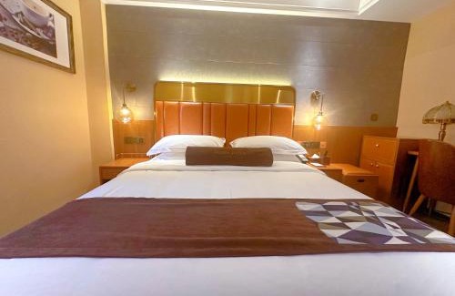 Zhonglou Shangquan Hotel | James Joyce Xi'an Bell Tower Metro Station Muslim Street