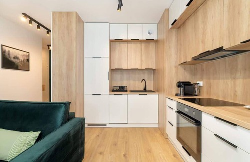 Jezyce Apartment | Janickiego 25A | Studio in Jeżyce | Parking