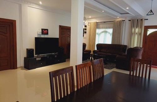 Nallur House | JarushanInnHotel