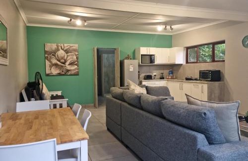 Dormehls Drift Apartment | Jasmine Cottage