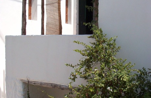 Skiros House | Jasmine House in the heart of Chora of Skyros, can accommodate 3 to 4 people
