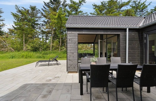 Hasmark Strand House | "Jasna" - 470m from the sea by Interhome