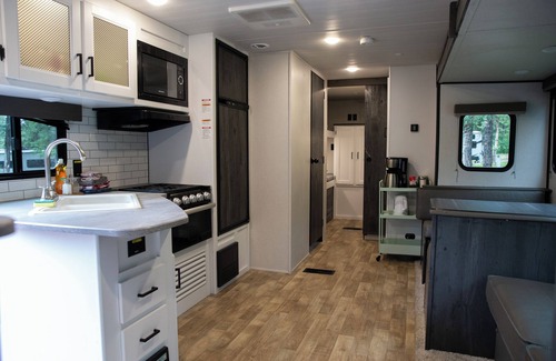Jasper East Resort | Jasper Gates Resort and RV