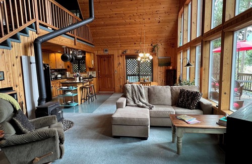 Port Angeles House | Jaw dropping.a special place for special occasions.