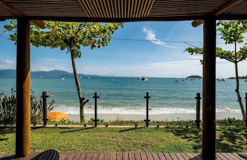 Jurere Apartment | JBM Apto pé na areia com vista mar