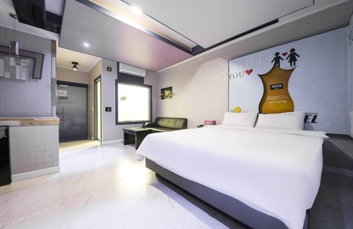 Jecheon Hotel | Jecheon K2