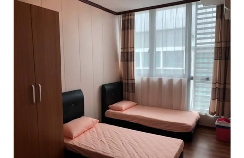 Kuching House | Jeff and Ricky Homestay 15 @ VivaCity Megamall