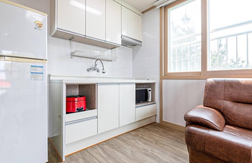 Downtown House | Jeju Badagreen Pension