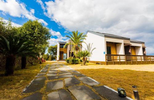 Gujwa House | Jeju batdol guesthouse