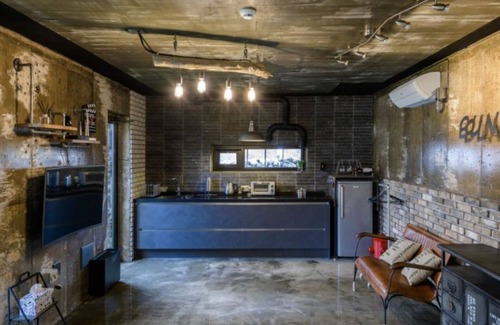 Jocheon House | Jeju Bunker Pension