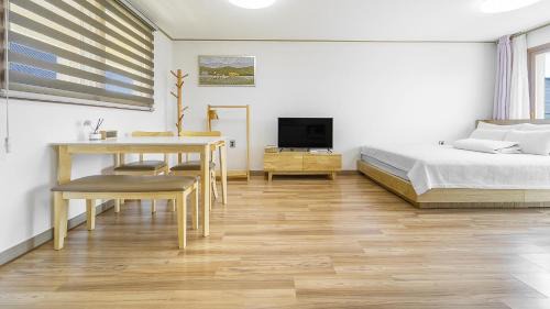 Downtown House | Jeju rime pension